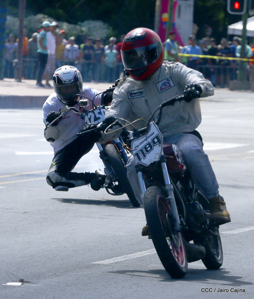 motos